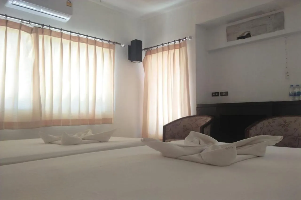 Oyo 75333 Lanta Beach Lodge Ko Lanta 2*,
